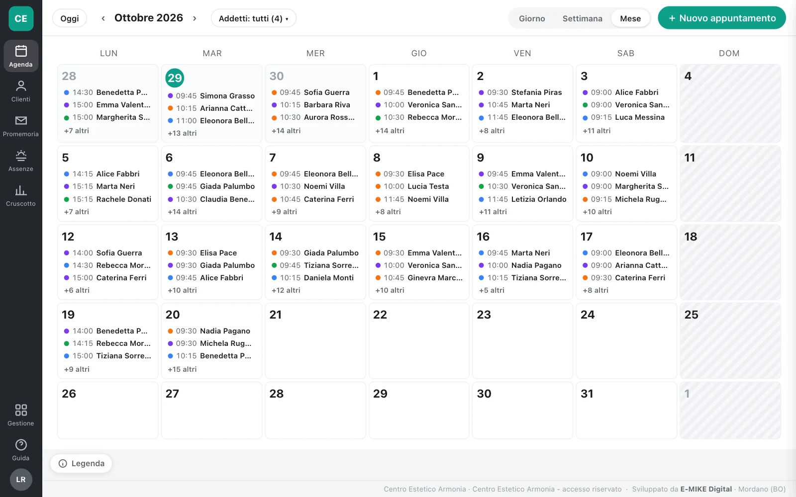 La vista mese di Agenda Team: per ogni giorno i primi appuntamenti e quanti altri ce ne sono
